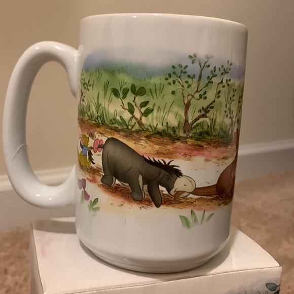 NWOT Disney Winnie the Pooh mug - Picture 2 of 4